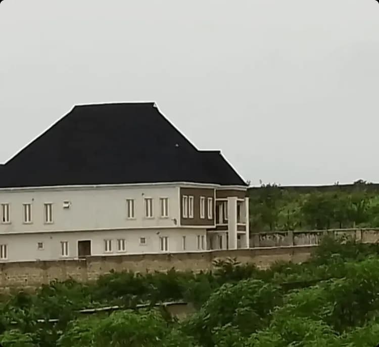 Penthouse Suite – Victoria Island